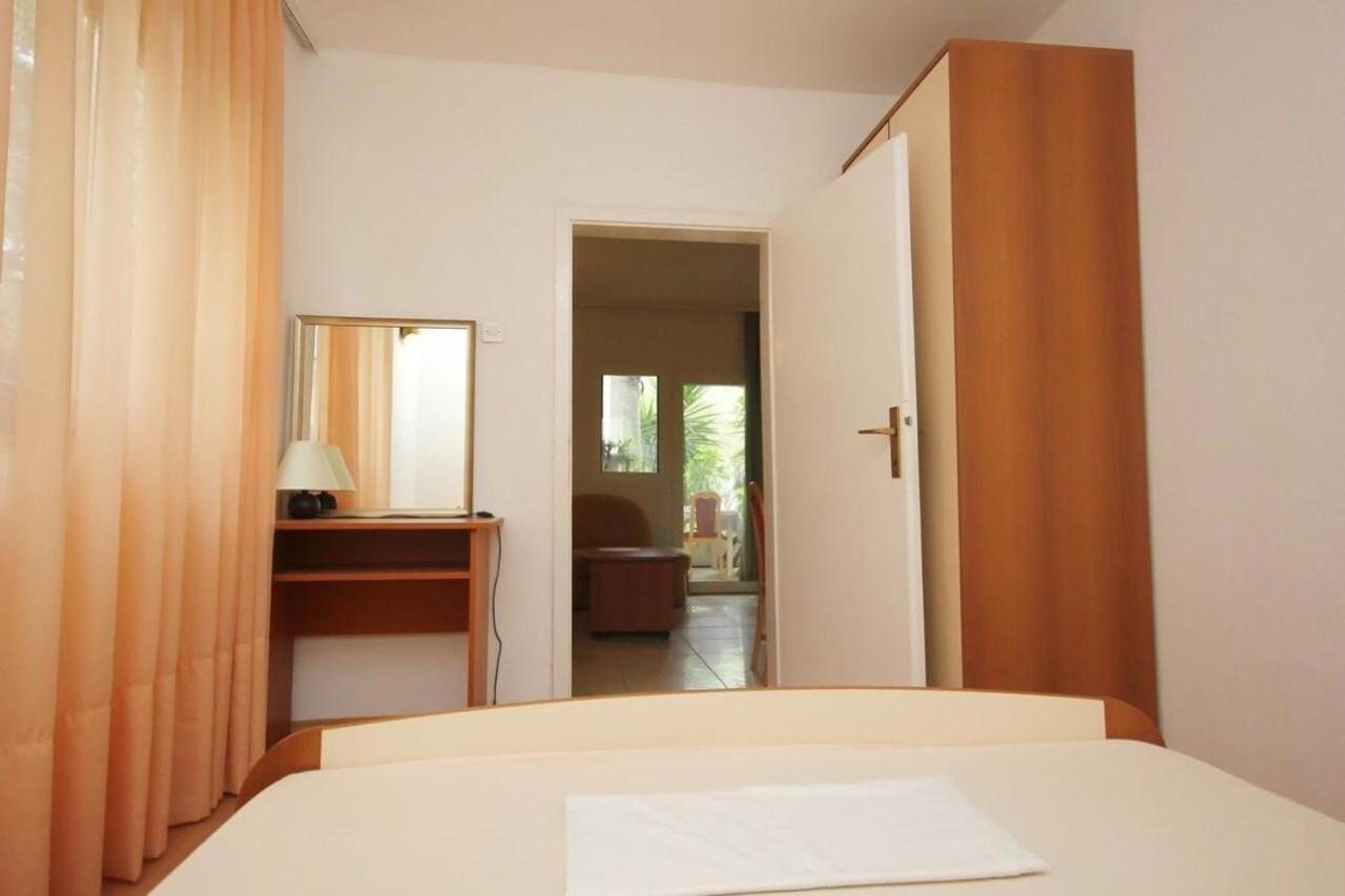 Apartments Tonka - 150M From The Sea & Parking Orebić Extérieur photo